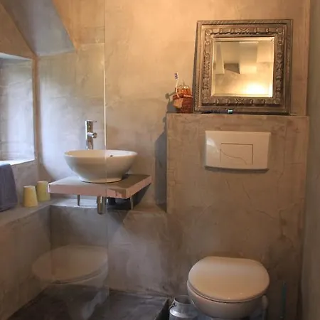 Les Jardins De La Tuilerie Hotel *